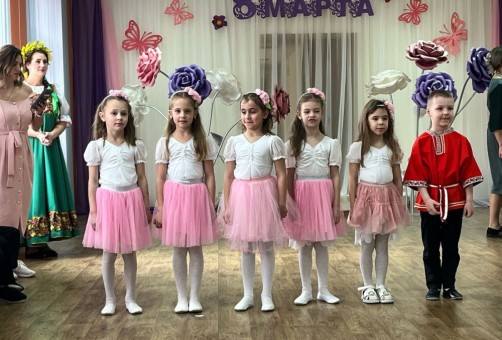 Утренник 8 марта 2025