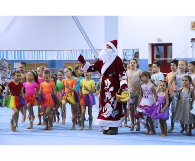 День рождения Ларисы Семеновны Латыниной и новогоднее представление №7